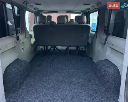 Синий Рено Трафик, объемом двигателя 2 л и пробегом 280 тыс. км за 12300 $, фото 9 на Automoto.ua