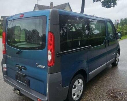 Синій Рено Трафік, об'ємом двигуна 2 л та пробігом 180 тис. км за 11000 $, фото 3 на Automoto.ua