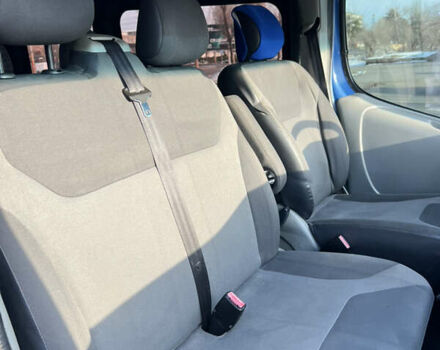 Синий Рено Трафик, объемом двигателя 2 л и пробегом 340 тыс. км за 10500 $, фото 14 на Automoto.ua