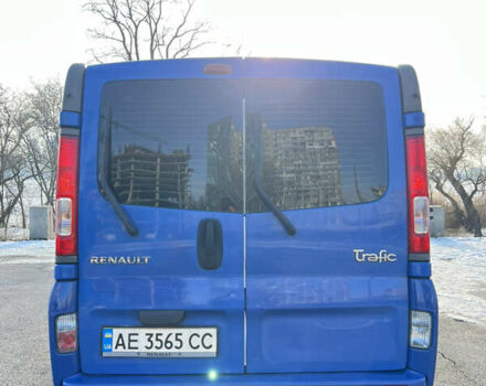 Синий Рено Трафик, объемом двигателя 2 л и пробегом 340 тыс. км за 10500 $, фото 6 на Automoto.ua