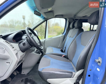 Синий Рено Трафик, объемом двигателя 2 л и пробегом 280 тыс. км за 10450 $, фото 12 на Automoto.ua