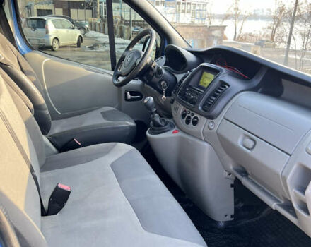 Синий Рено Трафик, объемом двигателя 2 л и пробегом 340 тыс. км за 10500 $, фото 12 на Automoto.ua