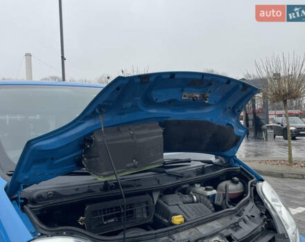 Синій Рено Трафік, об'ємом двигуна 2 л та пробігом 118 тис. км за 15200 $, фото 56 на Automoto.ua