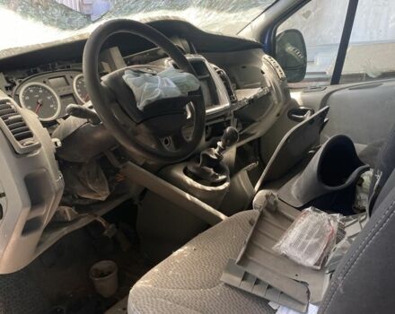 Синій Рено Трафік, об'ємом двигуна 2 л та пробігом 320 тис. км за 4500 $, фото 2 на Automoto.ua