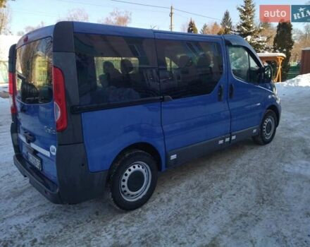Синій Рено Трафік, об'ємом двигуна 2 л та пробігом 292 тис. км за 10000 $, фото 4 на Automoto.ua