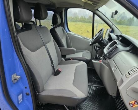 Синій Рено Трафік, об'ємом двигуна 2 л та пробігом 211 тис. км за 8600 $, фото 6 на Automoto.ua