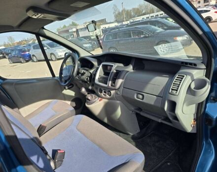 Рено Трафік 2012 у Хмельницькому на Automoto.ua Синій Рено Трафік, об'ємом двигуна 2 л та пробігом 161 тис. км за 8200 $, фото 8 на Automoto.ua