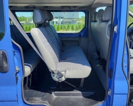 Синій Рено Трафік, об'ємом двигуна 2 л та пробігом 215 тис. км за 9200 $, фото 9 на Automoto.ua