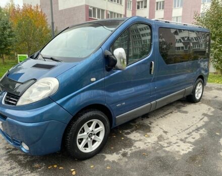 Рено Трафик 2012 в Хмельницком на Automoto.ua Синий Рено Трафик, объемом двигателя 2 л и пробегом 290 тыс. км за 11450 $, фото 2 на Automoto.ua