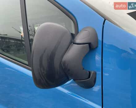 Синий Рено Трафик, объемом двигателя 2 л и пробегом 118 тыс. км за 14950 $, фото 65 на Automoto.ua