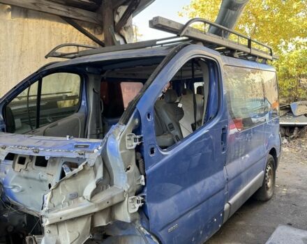 Синій Рено Трафік, об'ємом двигуна 2 л та пробігом 320 тис. км за 4500 $, фото 4 на Automoto.ua