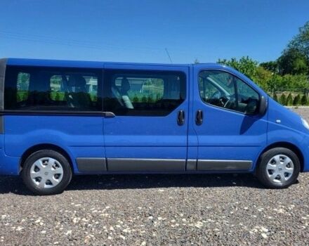 Синій Рено Трафік, об'ємом двигуна 2 л та пробігом 215 тис. км за 9200 $, фото 4 на Automoto.ua