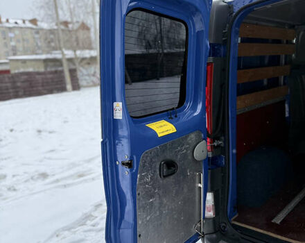 Синий Рено Трафик, объемом двигателя 2 л и пробегом 255 тыс. км за 13950 $, фото 25 на Automoto.ua