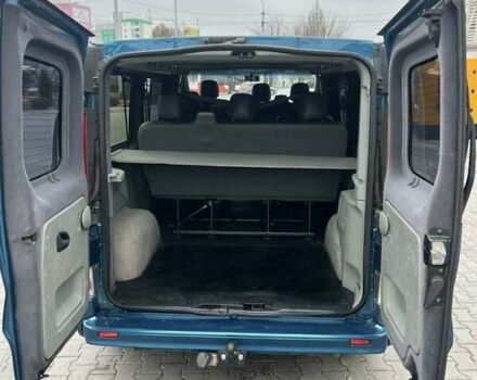 Синій Рено Трафік, об'ємом двигуна 2 л та пробігом 288 тис. км за 13500 $, фото 10 на Automoto.ua