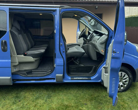 Синій Рено Трафік, об'ємом двигуна 2 л та пробігом 284 тис. км за 12500 $, фото 10 на Automoto.ua