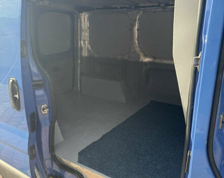 Синій Рено Трафік, об'ємом двигуна 2 л та пробігом 290 тис. км за 12000 $, фото 25 на Automoto.ua