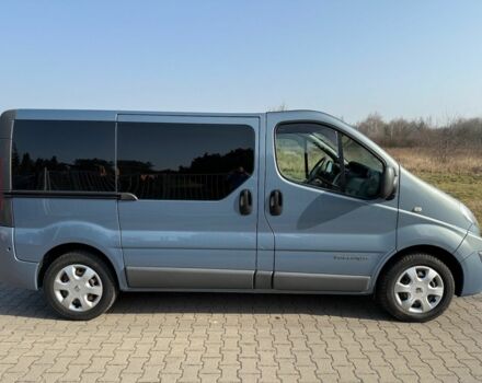 Синий Рено Трафик, объемом двигателя 2 л и пробегом 171 тыс. км за 8500 $, фото 3 на Automoto.ua