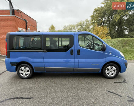 Синій Рено Трафік, об'ємом двигуна 2 л та пробігом 230 тис. км за 15800 $, фото 15 на Automoto.ua