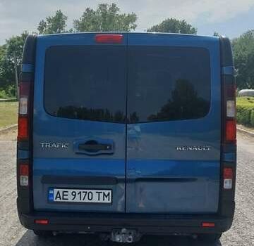 Синий Рено Трафик, объемом двигателя 1.6 л и пробегом 295 тыс. км за 12500 $, фото 3 на Automoto.ua