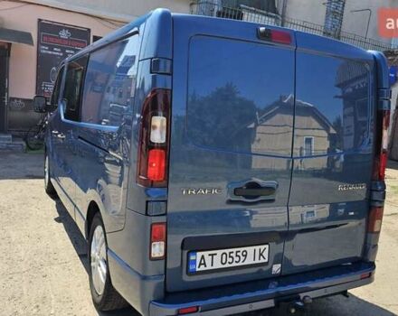 Синий Рено Трафик, объемом двигателя 2 л и пробегом 147 тыс. км за 24300 $, фото 4 на Automoto.ua