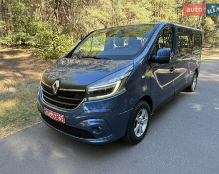 Синий Рено Трафик, объемом двигателя 2 л и пробегом 185 тыс. км за 28800 $, фото 5 на Automoto.ua