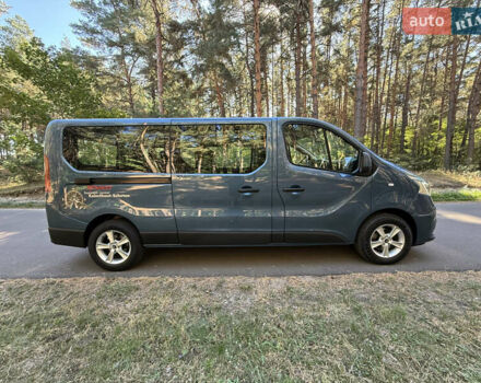 Синий Рено Трафик, объемом двигателя 2 л и пробегом 185 тыс. км за 28800 $, фото 74 на Automoto.ua