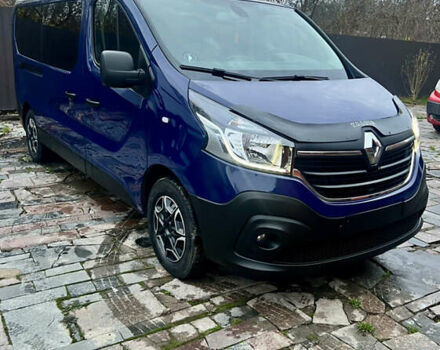 Синий Рено Трафик, объемом двигателя 2 л и пробегом 109 тыс. км за 24500 $, фото 1 на Automoto.ua