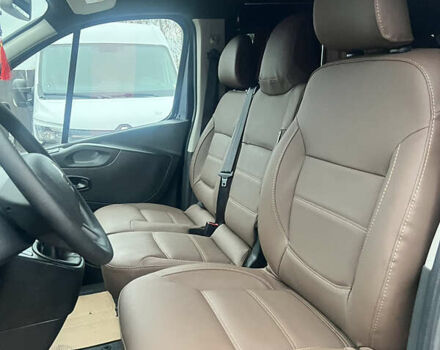 Синий Рено Трафик, объемом двигателя 2 л и пробегом 109 тыс. км за 24500 $, фото 14 на Automoto.ua