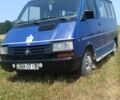 Синій Рено Трафік, об'ємом двигуна 2.1 л та пробігом 99 тис. км за 1300 $, фото 1 на Automoto.ua