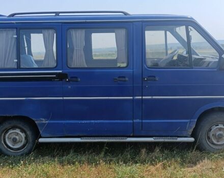Синій Рено Трафік, об'ємом двигуна 2 л та пробігом 99 тис. км за 1295 $, фото 2 на Automoto.ua