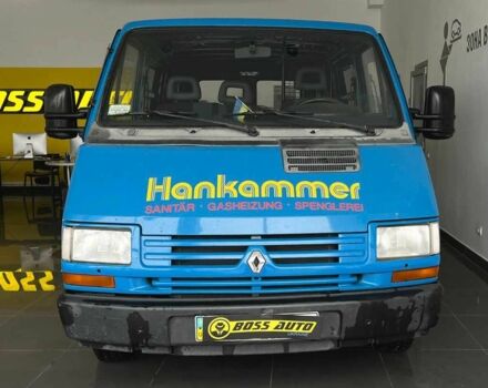 Синий Рено Трафик, объемом двигателя 1.9 л и пробегом 125 тыс. км за 4200 $, фото 1 на Automoto.ua