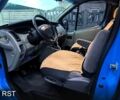 Синий Рено Трафик, объемом двигателя 1.9 л и пробегом 300 тыс. км за 6500 $, фото 2 на Automoto.ua