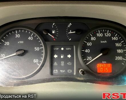 Синий Рено Трафик, объемом двигателя 1.9 л и пробегом 284 тыс. км за 6600 $, фото 8 на Automoto.ua