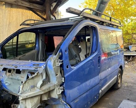 Рено Трафик 2012 в Харькове на Automoto.ua Синий Рено Трафик, объемом двигателя 2 л и пробегом 320 тыс. км за 4500 $, фото 4 на Automoto.ua