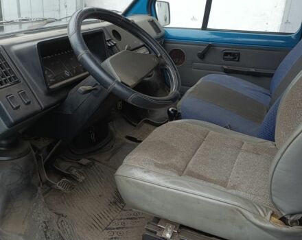 Синий Рено Трафик, объемом двигателя 0 л и пробегом 200 тыс. км за 2600 $, фото 1 на Automoto.ua