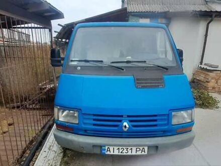 Рено Трафик 2000 в Киеве на Automoto.ua Синий Рено Трафик, объемом двигателя 1.9 л и пробегом 300 тыс. км за 2100 $, фото 1 на Automoto.ua