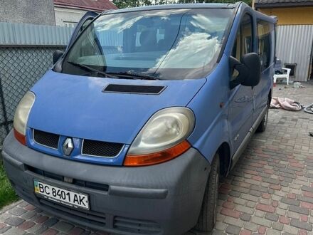 Синій Рено Трафік, об'ємом двигуна 1.87 л та пробігом 300 тис. км за 4800 $, фото 1 на Automoto.ua
