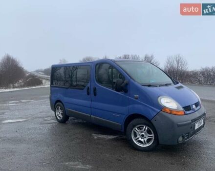 Синий Рено Трафик, объемом двигателя 1.9 л и пробегом 534 тыс. км за 6000 $, фото 1 на Automoto.ua