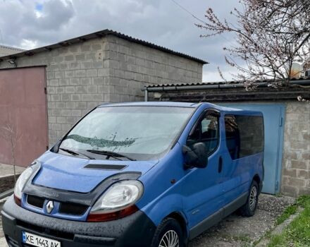 Синий Рено Трафик, объемом двигателя 1.9 л и пробегом 400 тыс. км за 5500 $, фото 1 на Automoto.ua