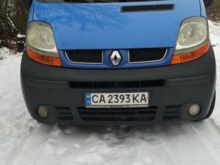 Синий Рено Трафик, объемом двигателя 1.9 л и пробегом 499 тыс. км за 6100 $, фото 1 на Automoto.ua