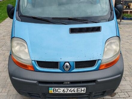 Синий Рено Трафик, объемом двигателя 2.5 л и пробегом 550 тыс. км за 7700 $, фото 1 на Automoto.ua