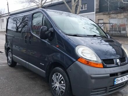 Синий Рено Трафик, объемом двигателя 1 л и пробегом 410 тыс. км за 6200 $, фото 1 на Automoto.ua