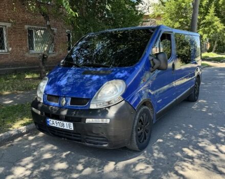 Синий Рено Трафик, объемом двигателя 1.9 л и пробегом 300 тыс. км за 6500 $, фото 1 на Automoto.ua