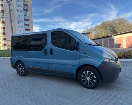 Синий Рено Трафик, объемом двигателя 1.9 л и пробегом 220 тыс. км за 7200 $, фото 1 на Automoto.ua