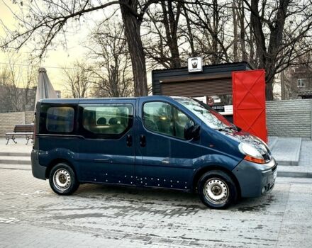 Синий Рено Трафик, объемом двигателя 1.9 л и пробегом 300 тыс. км за 4200 $, фото 1 на Automoto.ua