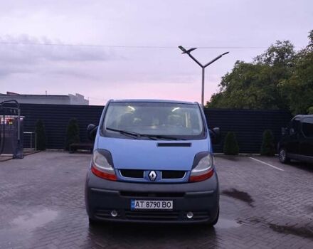 Синій Рено Трафік, об'ємом двигуна 1.87 л та пробігом 350 тис. км за 8000 $, фото 1 на Automoto.ua
