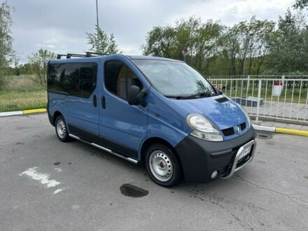 Синій Рено Трафік, об'ємом двигуна 1.9 л та пробігом 240 тис. км за 8000 $, фото 1 на Automoto.ua