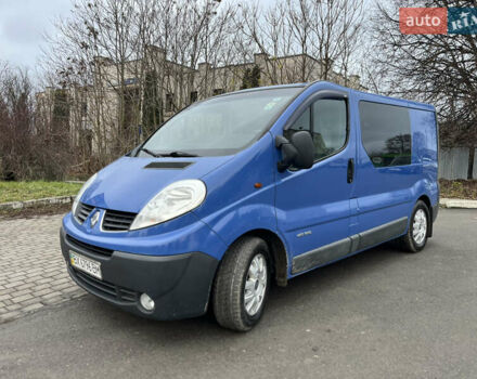 Синий Рено Трафик, объемом двигателя 1.87 л и пробегом 286 тыс. км за 7800 $, фото 1 на Automoto.ua