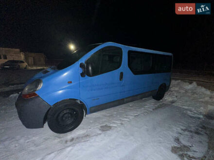 Синий Рено Трафик, объемом двигателя 0 л и пробегом 270 тыс. км за 3999 $, фото 1 на Automoto.ua