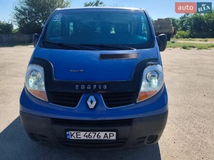 Синій Рено Трафік, об'ємом двигуна 2 л та пробігом 350 тис. км за 8800 $, фото 1 на Automoto.ua